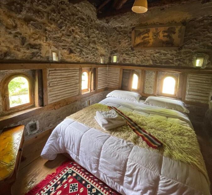 About Kulla Hupi | Rooms